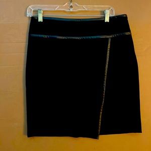 Gorgeous work casual black skirt with leather detail in great condition WHBM